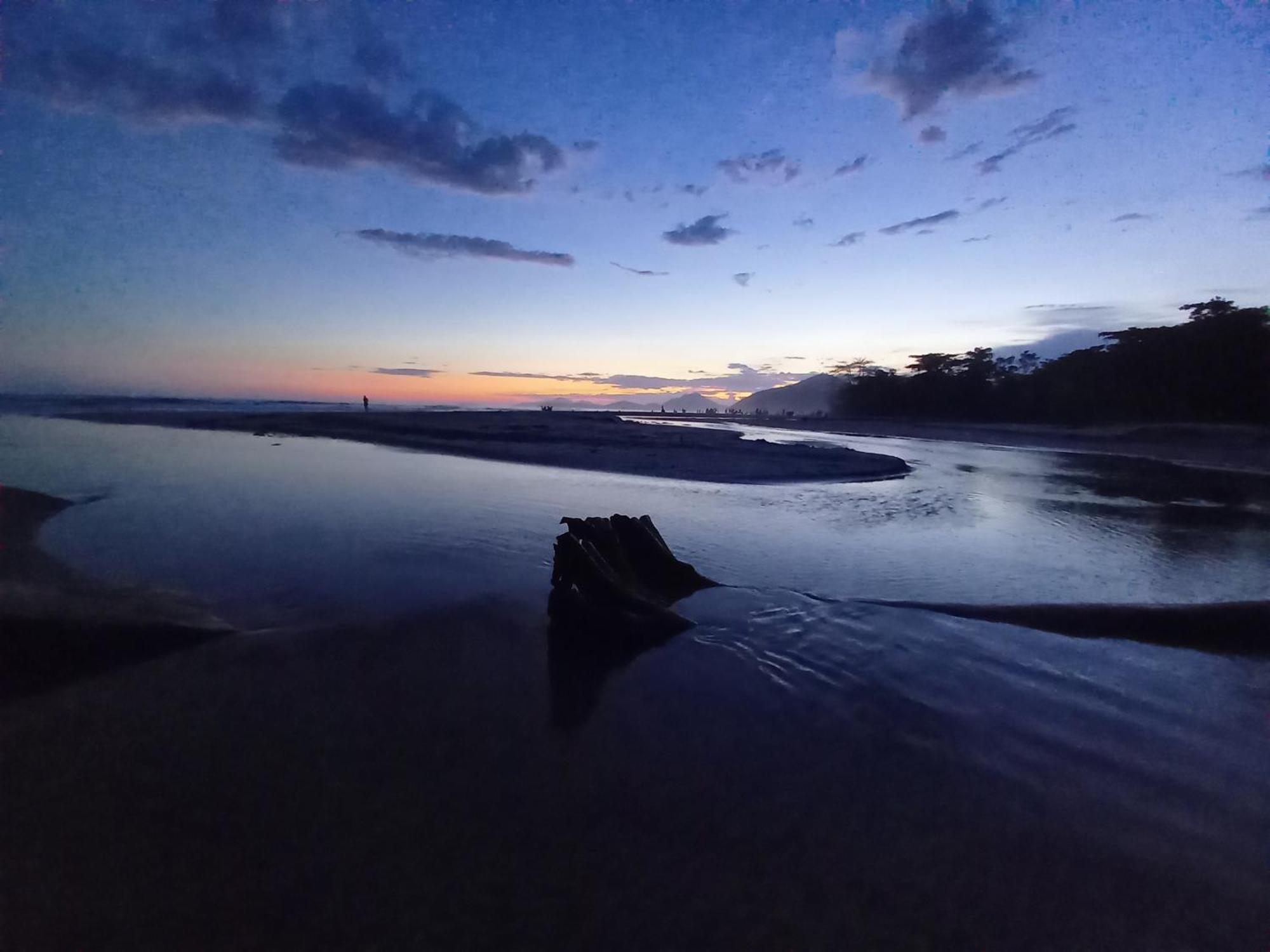 Suite No Condominio Itamambuca - Muito Perto Da Praia !!! Ubatuba Dış mekan fotoğraf